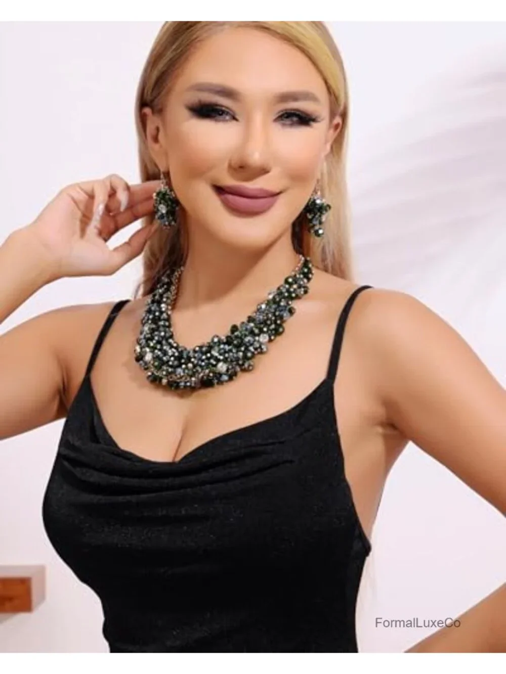 Crystal Chunky Collar Necklace & Earring Set Gift Box
